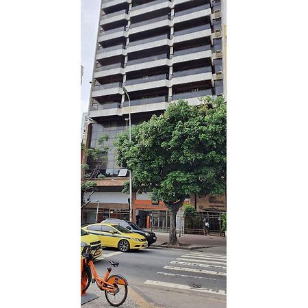 Flat Ipanema 2 Qtos Gar. Serv. Piscina Em Fte Metro Rio de Janeiro Esterno foto